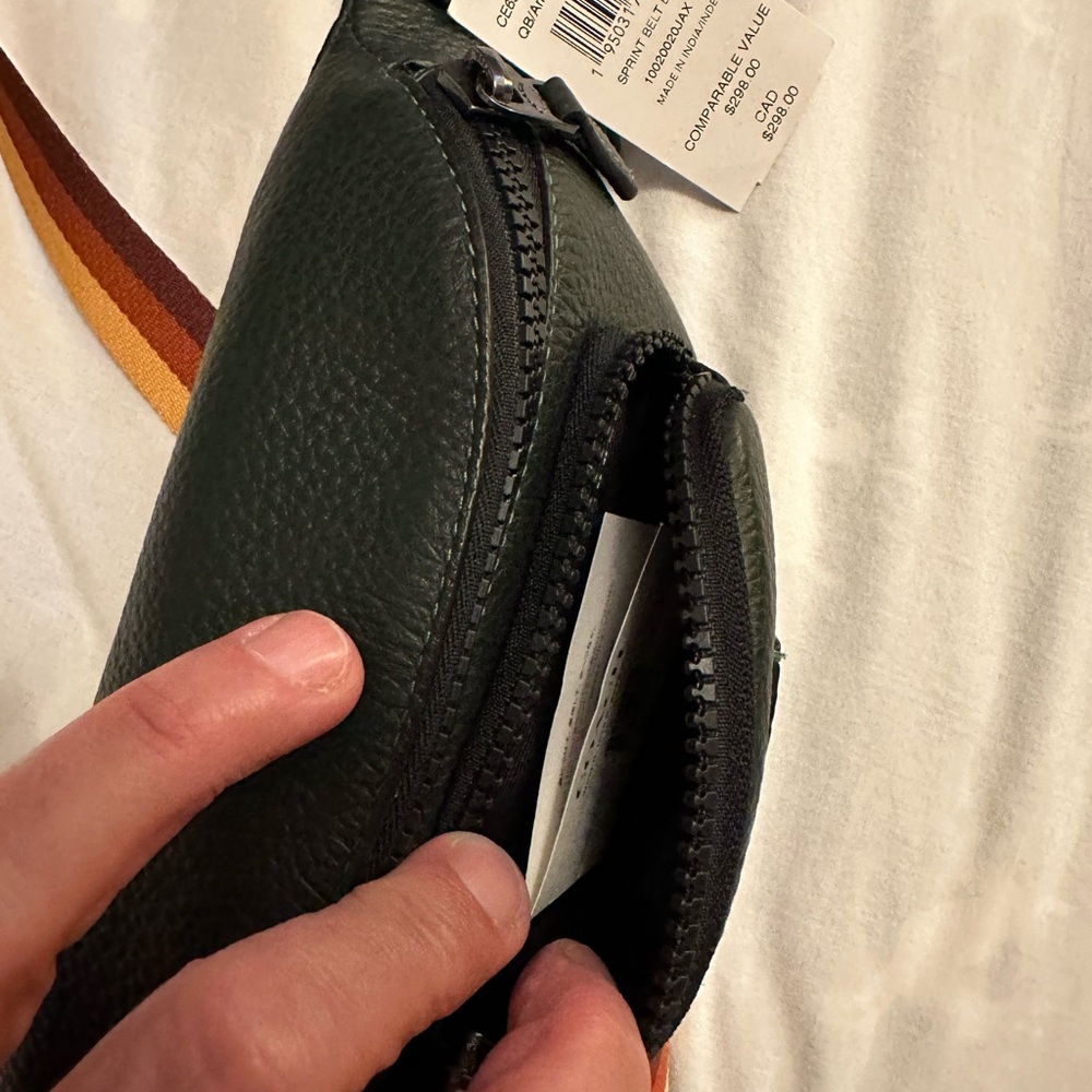 Coach Green Leather Crossbody waist  Bag new with tags - Picture 5 of 10